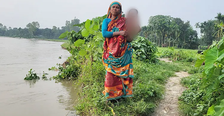 তিস্তা-ধরলার ভয়াবহ রূপ, নিঃস্ব হচ্ছে নদীপাড়ের মানুষ