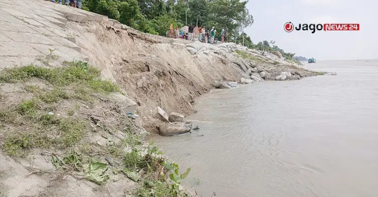 ১৫ দিনের ব্যবধানে তীর রক্ষা বাঁধে ফের ধস, ব্রহ্মপুত্র পাড়ে আতঙ্ক