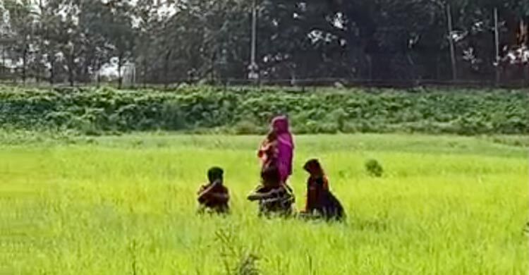 পতাকা বৈঠকেও মেলেনি ফল, শূন্যরেখায় দিন কাটছে নারী-শিশুসহ ৬ জনের