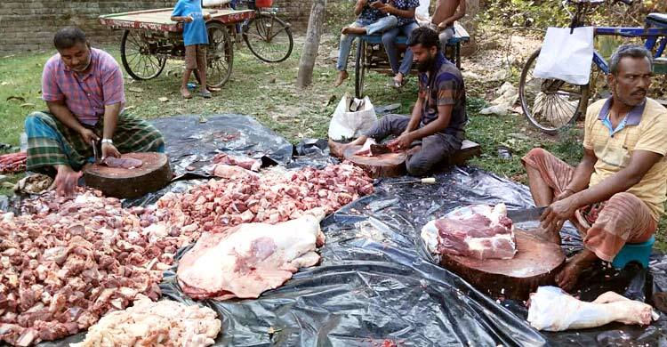 গরিবের ঈদের আনন্দ বাড়াচ্ছে মাংস সমিতি