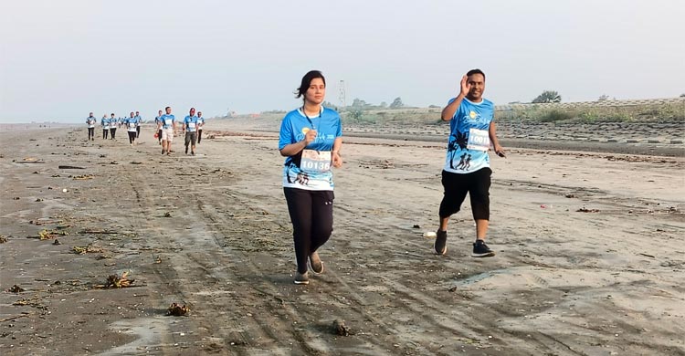 কুয়াকাটা বিচে ম্যারাথন, অংশ নিলেন ২৫৬ রানার