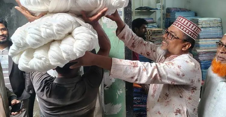 কাপড়ের হাটের সিন্ডিকেট ভাঙার ঘোষণা দিলেন এমপি আফজাল