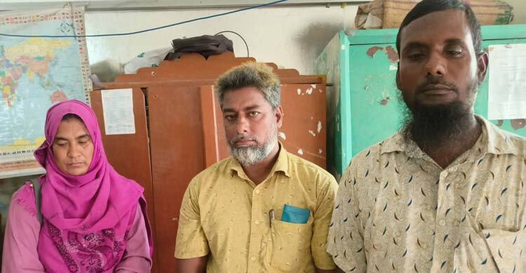 সুপারের ছেলের জন্য হলের বাইরে পরীক্ষা দিতে গিয়ে আটক তিন শিক্ষক