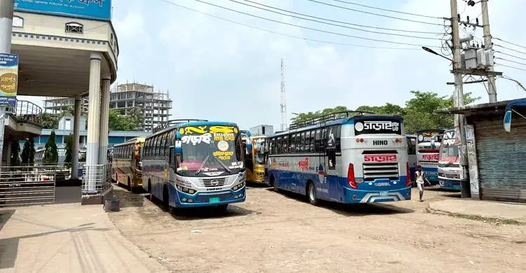 কুষ্টিয়ায় ৩২ ঘণ্টা পর শ্রমিকদের প‌রিবহন ধর্মঘট প্রত্যাহার