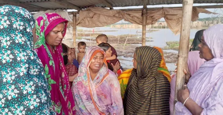 কুষ্টিয়ায় মানুষ ডুবলে ডুবুরি আসে দেড়শো কিলোমিটার দূর থেকে