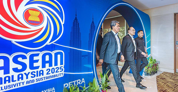 ইন্দো-প্যাসিফিকের ভারসাম্য পুনর্গঠনের পথে মালয়েশিয়া