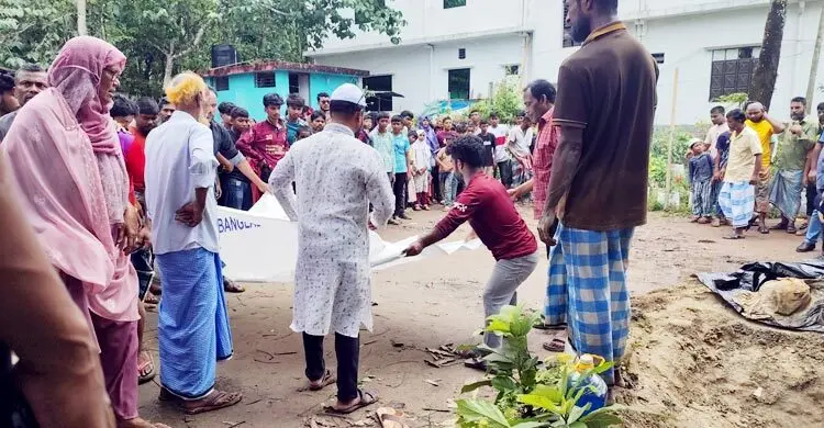 দাফনের ১৪ মাস পর কৃষকদল নেতার মরদেহ উত্তোলন