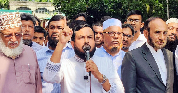 দু-একজন উপদেষ্টা একটি দলের প্রতি পক্ষপাতমূলক আচরণ করছেন