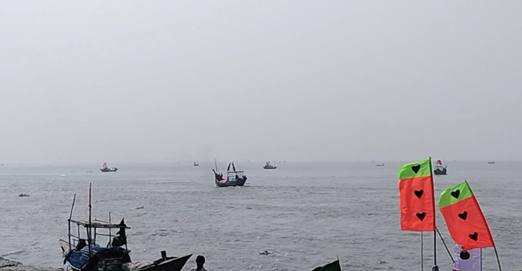 বঙ্গোপসাগরে ট্রলার ডুবি, নিখোঁজ ১