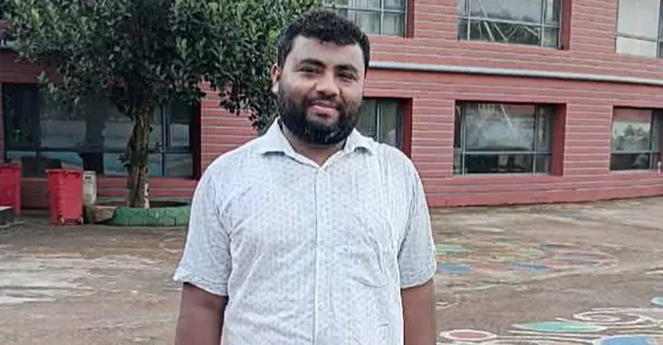 আইনজীবী সেজে প্রতারণার অভিযোগ