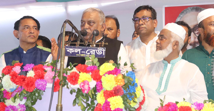 বঙ্গবন্ধু কন্যা সবার হৃদয় জয় করে আছেন: স্বরাষ্ট্রমন্ত্রী