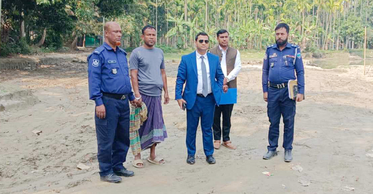 ফসলি জমির মাটি কেটে যুবলীগ নেতা কারাগারে