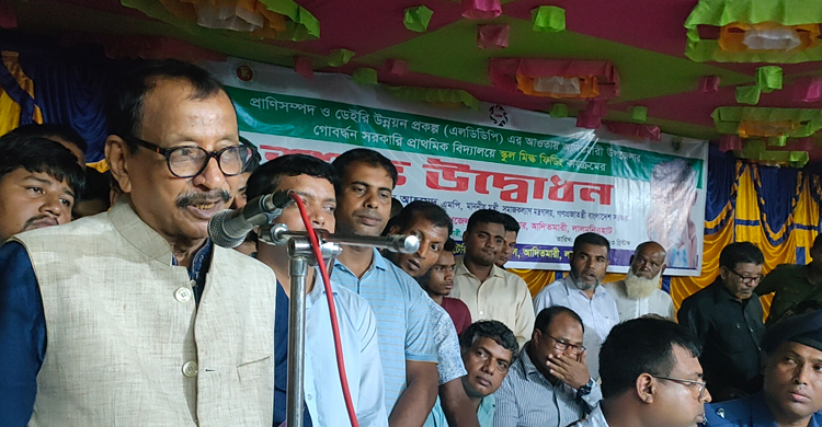 গ্রামের লোকজন জানেই না লোডশেডিং কী: নুরুজ্জামান