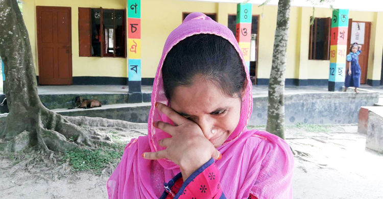 অফিস সহকারীর গাফিলতিতে আলিম পরীক্ষায় বসা হলো না রাশেদার