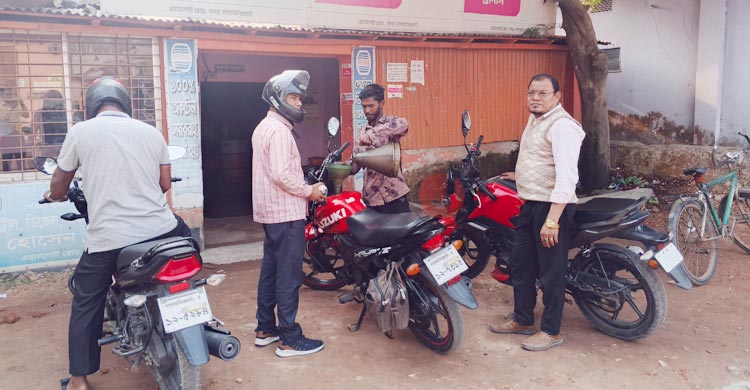 লালমনিরহাটে জ্বালানি তেল মজুতের হিড়িক