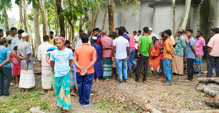 বিদ্যুতের ছেঁড়া তারে জড়িয়ে প্রাণ গেলো শিশুর