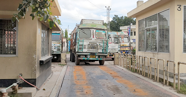 কালীপূজায় ২ দিন বন্ধ থাকবে বুড়িমারী স্থলবন্দর