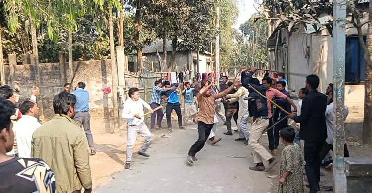 লালমনিরহাটে বিএনপি-জামায়াত সংঘর্ষ, আহত ২০