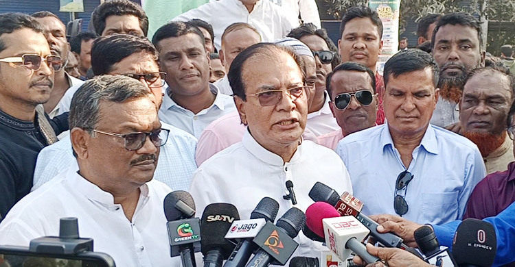 অগ্রাধিকার ভিত্তিতে ঈদের আগেই ফ্যামিলি কার্ডটি চালু করতে চাই