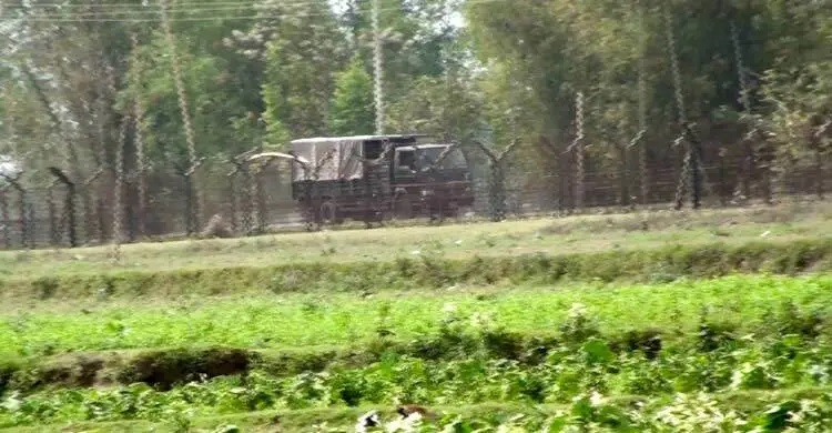 Youth shot dead by BSF at Lalmonirhat border