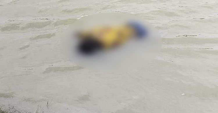 ব্রহ্মপুত্র নদে ভেসে এলো তরুণীর মরদেহ