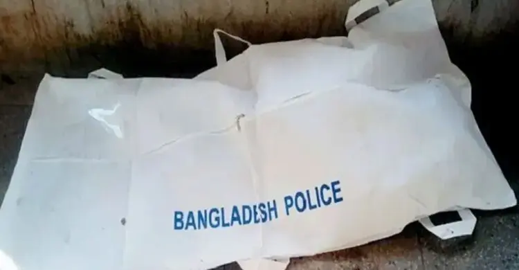 চট্টগ্রামে ভাড়াবাসা থেকে নারীর ঝুলন্ত মরদেহ উদ্ধার