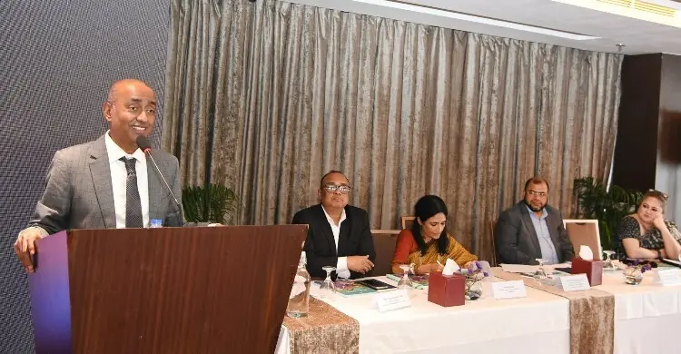 প্যারালিগ্যালদের কাজ শুধু চাকরি নয়, এটি জনসেবার গুরুত্বপূর্ণ দায়িত্ব