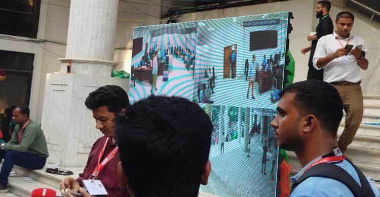 ৭০ শতাংশ ভোট পড়েছে অনেক কেন্দ্রে: উপাচার্য