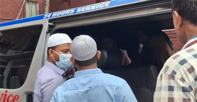 হামে একমাত্র সন্তানকে হারিয়ে শোকে স্তব্ধ মা&ndash;বাবা