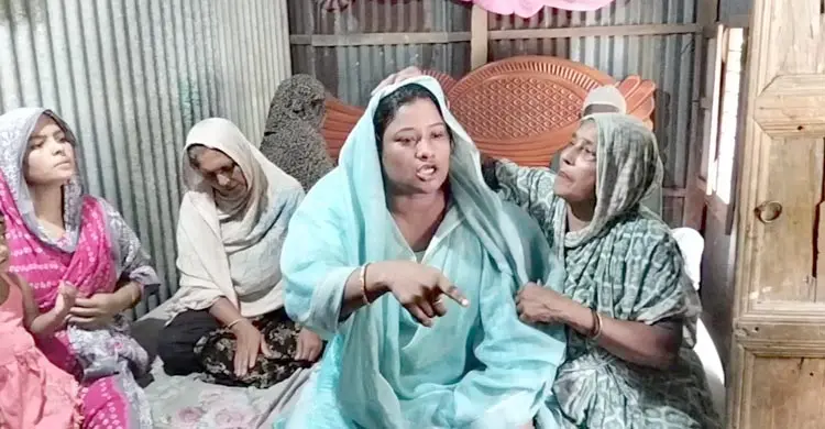 ‘আমার ছেলেও গেল, আমরাও শেষ হয়ে গেলাম’