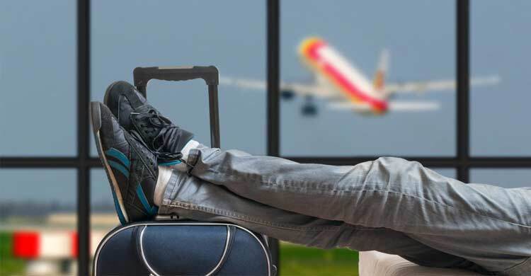 প্রথমবার বিমানে ভ্রমণ করলে যে বিষয়গুলো খেয়াল রাখবেন