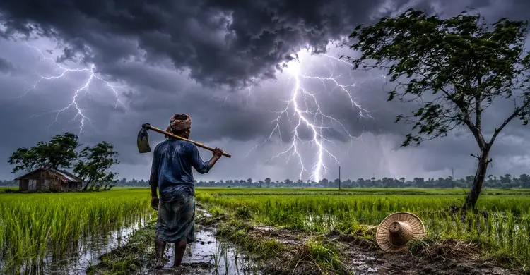 থামছে না বজ্রপাতে মৃত্যু, সতর্কবার্তা পৌঁছানোই বড় চ্যালেঞ্জ