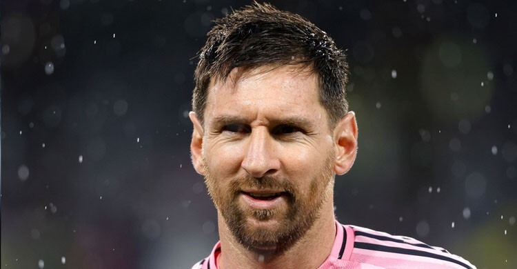 মিয়ামির মাঠে মেসির নামে স্ট্যান্ড