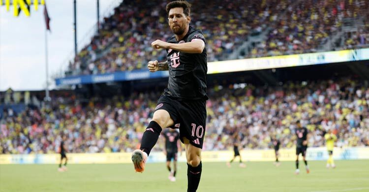 আবারও মেসির ম্যাজিক, দুর্দান্ত হ্যাটট্রিকে বিধ্বস্ত ন্যাশভিলে