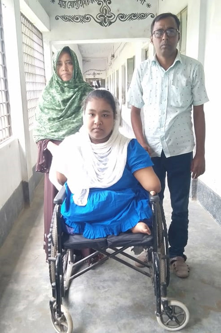 হাত-পা ছাড়াই জন্ম নেওয়া সেই লিতুন জিরার এসএসসিতেও চমক
