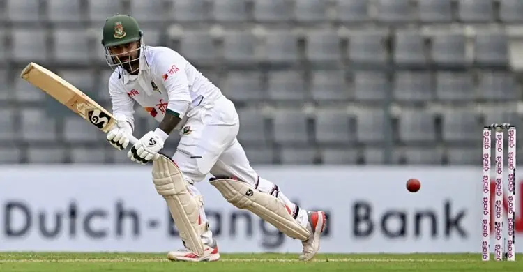 ৬৯ রানের ইনিংস খেলে সাজঘরে লিটন