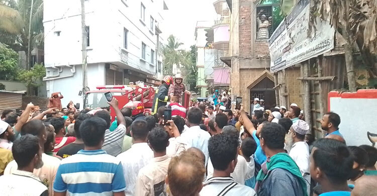 সেপটিক ট্যাংকে নেমে দুই নির্মাণ শ্রমিকের মৃত্যু