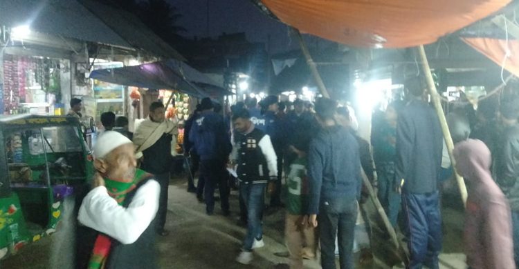 এমপিকে বরণ করা নিয়ে আ&rsquo;লীগের দু'গ্রুপের মারামারি