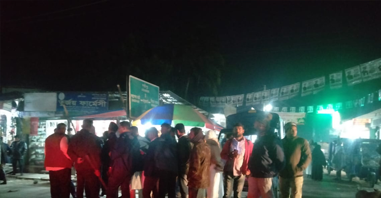 এমপিকে বরণ করা নিয়ে আ&rsquo;লীগের দু'গ্রুপের মারামারি