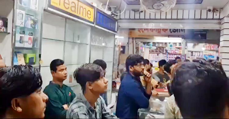 ৩৫২ মোবাইল চুরির ঘটনায় ৬ সন্দেহভাজন কারাগারে