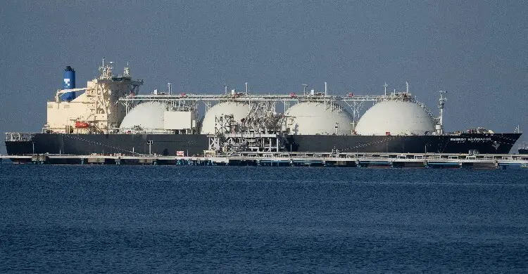 এলএনজি সংকটে বিশ্বজুড়ে উদ্বেগ, এই জ্বালানি কেন এত গুরুত্বপূর্ণ