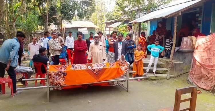 ‘ঋণের চাপে’ স্ট্রোক করে গ্রাহকের মৃত্যুর অভিযোগ