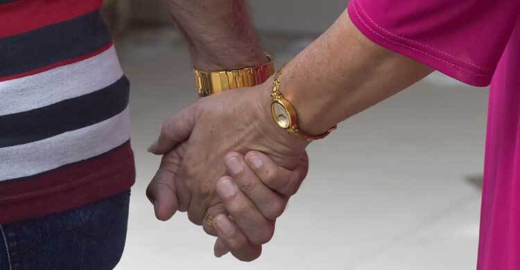 পালিয়ে ভারতে ঢুকে বিপাকে পাকিস্তানি যুগল