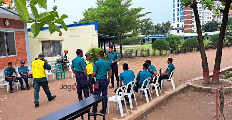 মাইলস্টোনে এমন নিস্তব্ধ সকাল কখনোই ছিল না