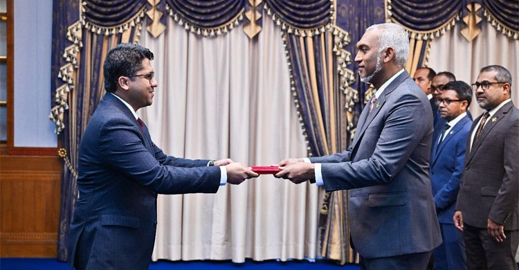 বাংলাদেশ থেকে মালদ্বীপে বেড়েছে ট্রান্সশিপমেন্ট