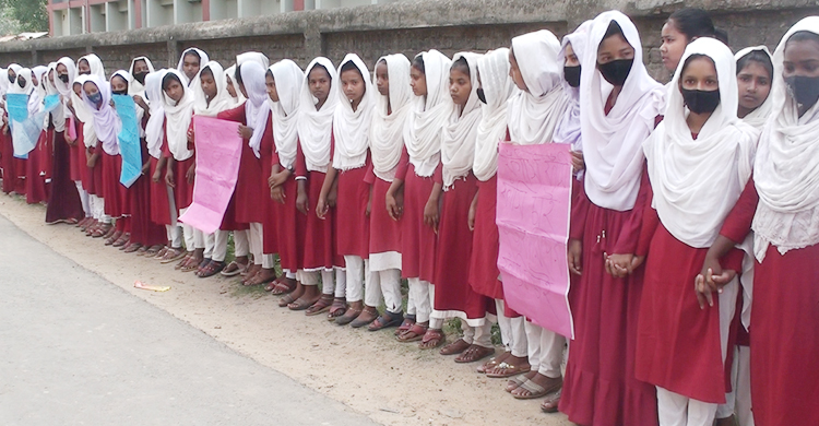 &lsquo;মারা যাওয়ার সময় পানি পান করতে চাইলেও দেওয়া হয়নি&rsquo;
