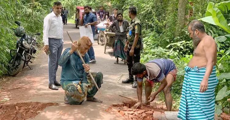 সরকারি খাল বালু দিয়ে ভরাটের চেষ্টা, জরিমানা ৪০ হাজার