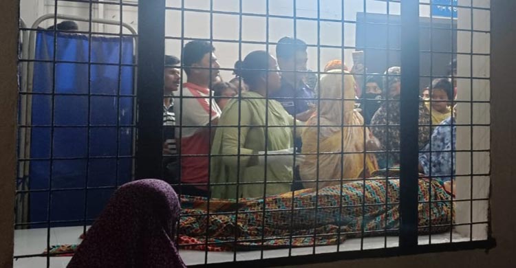 প্রবাসীর স্ত্রীর মরদেহ হাসপাতালে ফেলে পালালো শ্বশুরবাড়ির লোকজন