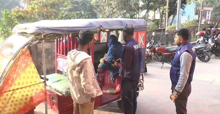 মাদারীপুরে ঘরে ঢুকে ইলেকট্রিক মিস্ত্রিকে কুপিয়ে হত্যা