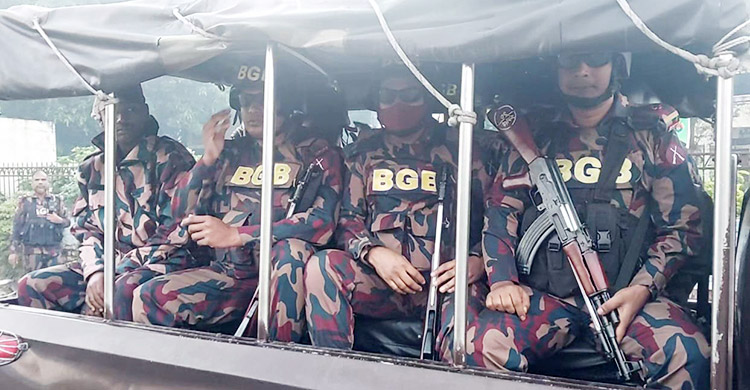 মাদারীপুরে ৪ প্লাটুন বিজিবি মোতায়েন